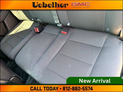 Used 2025 Chevrolet Colorado LT w/ Advanced Trailering Package RWD image 18