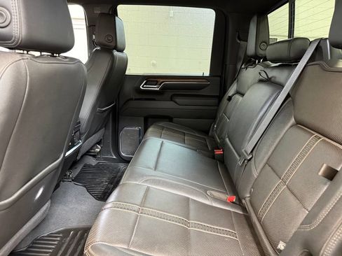 Used 2024 Chevrolet Silverado 3500 High Country w/ Z71 Off-Road Package AWD/4WD image 15
