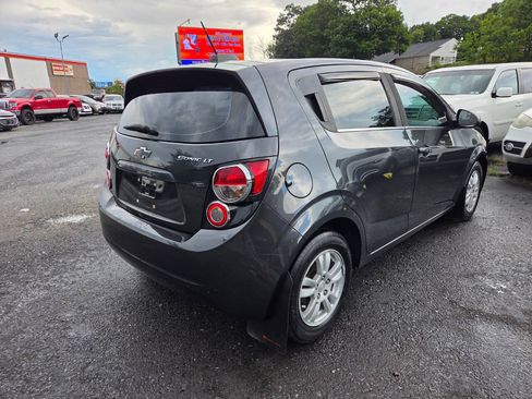 Used 2015 Chevrolet Sonic LT FWD image 5