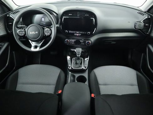 Used 2023 Kia Soul S image 13