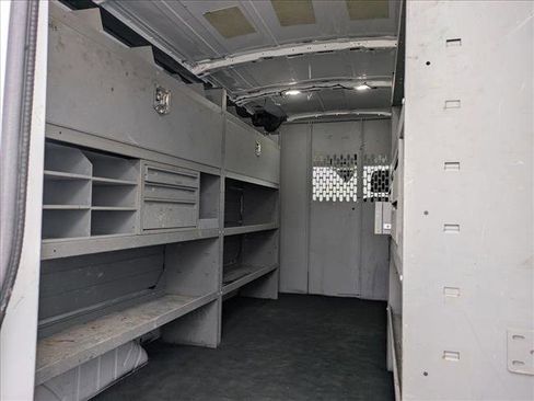 Used 2023 Ford Transit 250 Medium Roof image 16