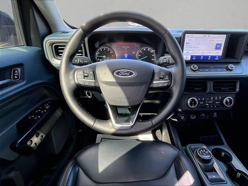 Used 2024 Ford Maverick Lariat w/ Black Appearance Package image 7