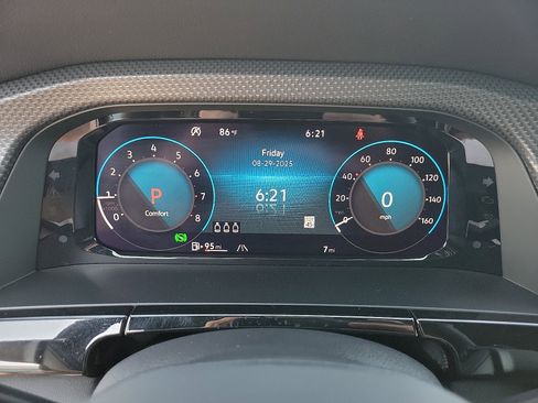 New 2026 Volkswagen Atlas Cross Sport SEL Premium R-Line image 17