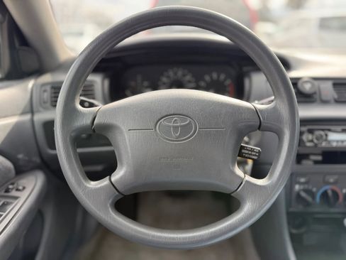 Used 2001 Toyota Camry CE image 25