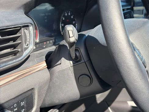 Certified 2024 Ford Explorer Limited w/ Limited Technology Package image 30