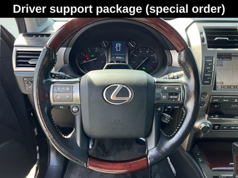 Used 2017 Lexus GX 460 Luxury AWD/4WD image 41