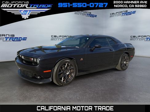 Used 2018 Dodge Challenger R/T Scat Pack image 1