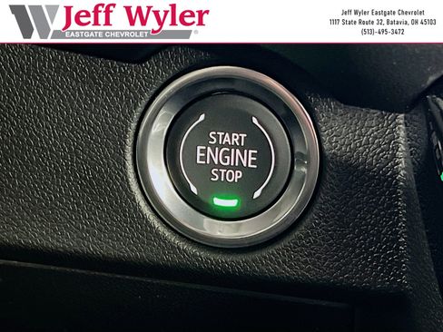 New 2026 Chevrolet Traverse Z71 w/ Driver Confidence Package image 13