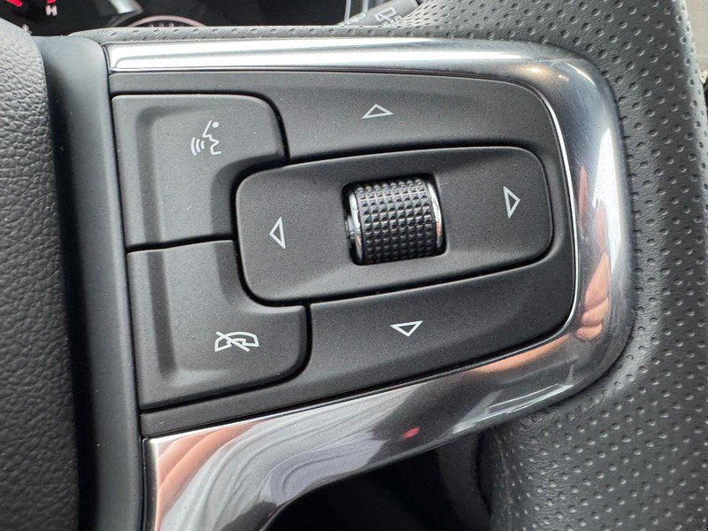 New 2026 Chevrolet Blazer LT w/ Convenience Package FWD image 12