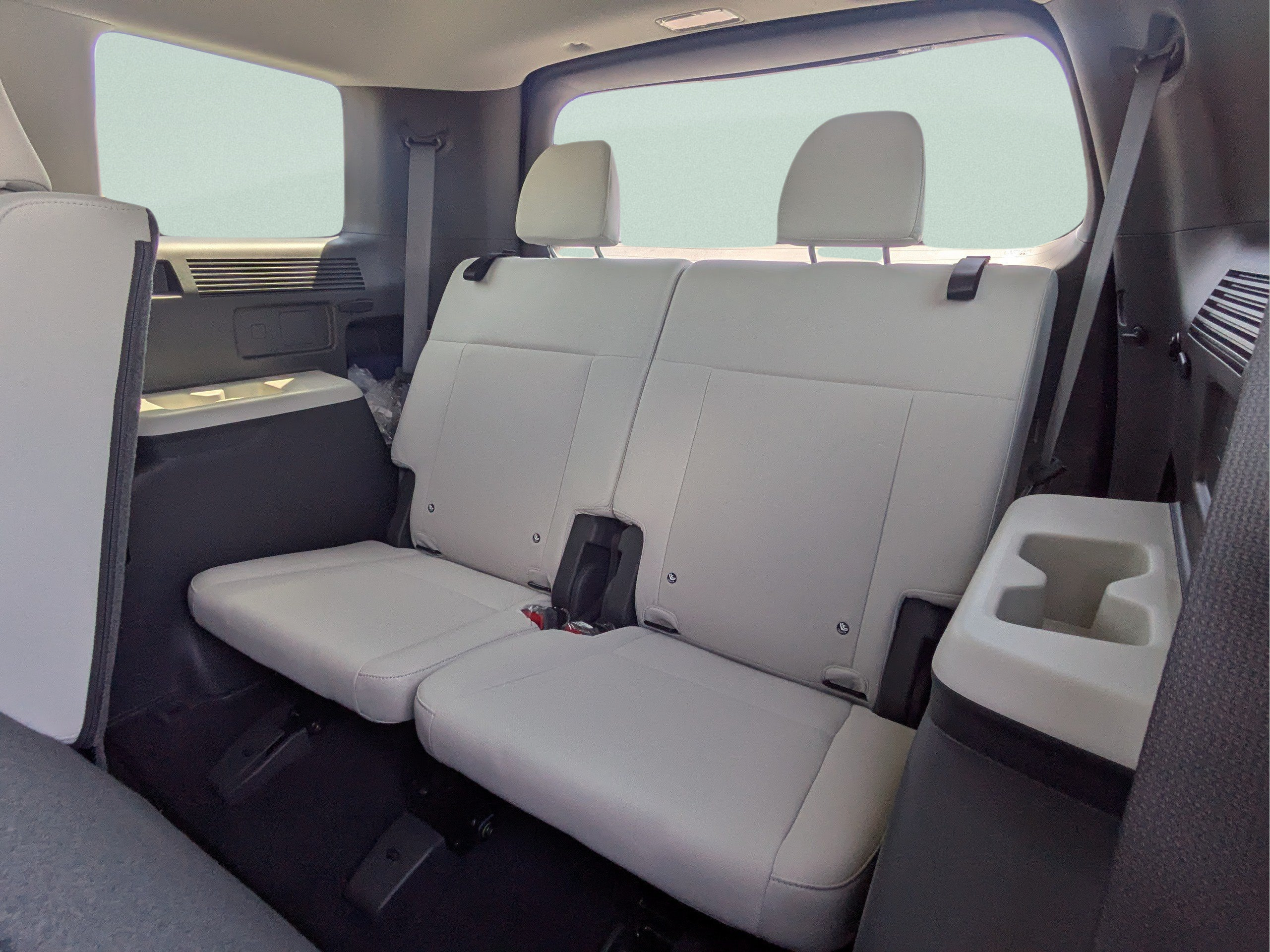 New 2027 Hyundai Santa Fe SE FWD image 17