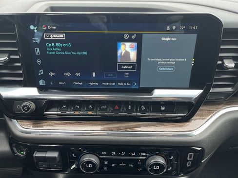 Used 2024 Chevrolet Silverado 1500 LT Trail Boss w/ Convenience Package II AWD/4WD image 14