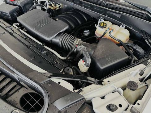 Used 2022 GMC Yukon Denali AWD/4WD image 25