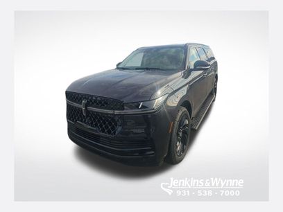 New 2026 Lincoln Navigator L Reserve w/ Jet Appearance Package