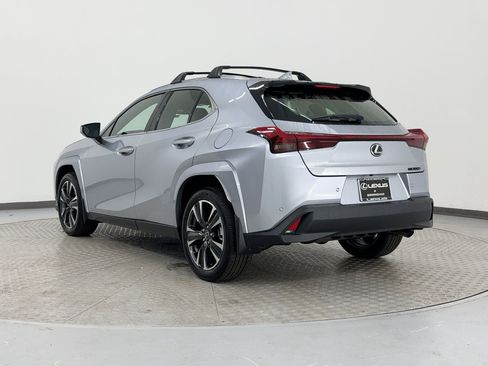New 2025 Lexus UX 300h FWD image 3