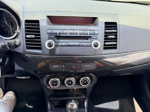 Used 2010 Mitsubishi Lancer Evolution MR AWD/4WD image 19