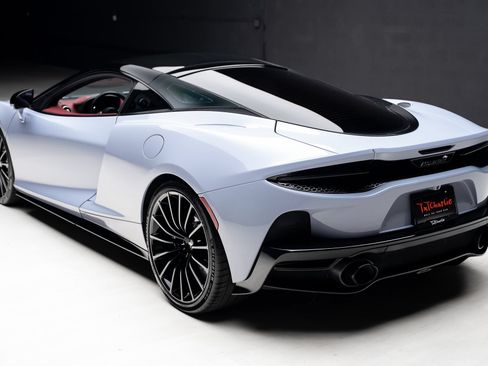 Used 2023 McLaren GT RWD image 23