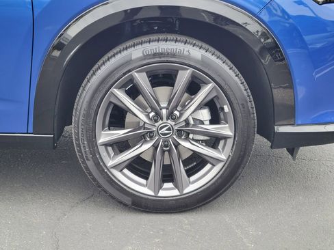 Certified 2025 Acura ADX A-Spec image 5