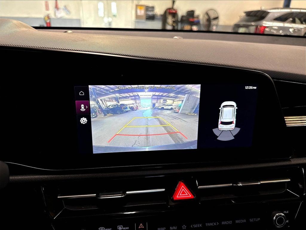 Certified 2023 Kia Niro Wind w/ Wind Preserve Package FWD image 20