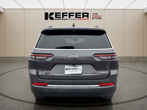 New 2025 Jeep Grand Cherokee L Limited w/ Luxury Tech Group II AWD/4WD image 4