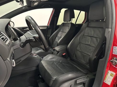 Used 2012 Volkswagen GTI 4-Door FWD image 19