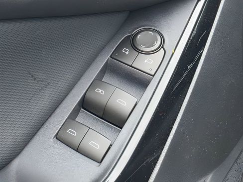 New 2026 Chevrolet Equinox LT w/ LPO, Floor Liner Package image 14