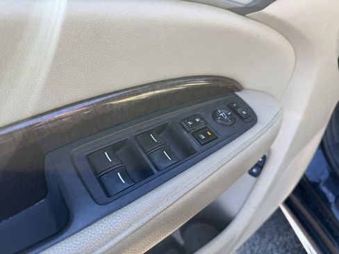 Used 2020 Acura MDX SH-AWD image 11