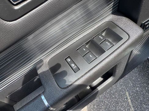 Used 2018 Ford Flex Limited w/ Equipment Group 301A AWD/4WD image 21