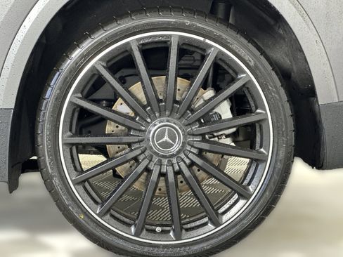 New 2025 Mercedes-Benz GLA 35 AMG AMG GLA 35 image 11