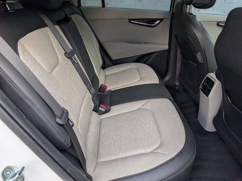 Used 2023 Kia Niro Wave image 9