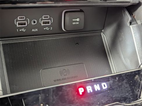 New 2025 Jeep Grand Cherokee Altitude image 24