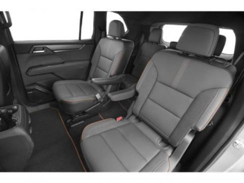 New 2026 GMC Acadia AT4 w/ Luxury Package image 15