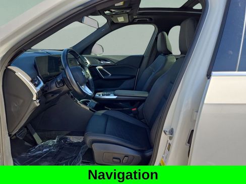 Used 2023 BMW X1 xDrive28i image 10
