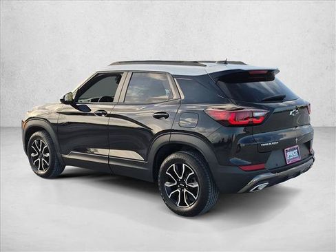 Certified 2024 Chevrolet TrailBlazer ACTIV w/ Driver Confidence Package FWD image 8