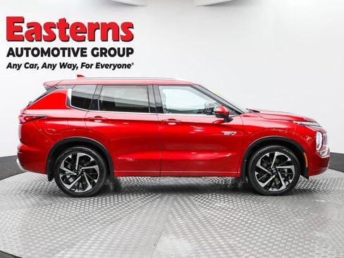 Used 2024 Mitsubishi Outlander SEL image 4