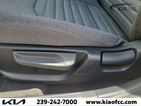 New 2025 Kia K4 EX FWD image 22