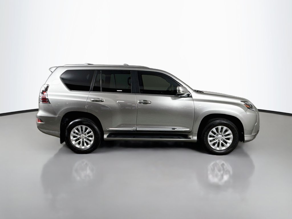 Used 2023 Lexus GX 460 Premium w/ Premium Package AWD/4WD image 4
