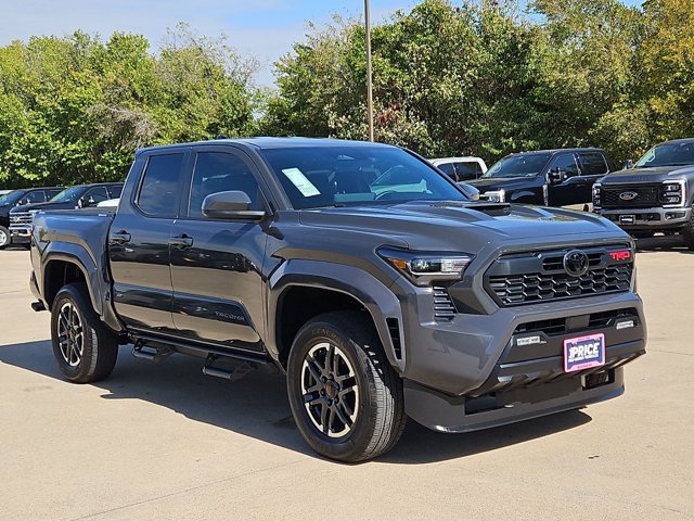 Used 2026 Toyota Tacoma TRD Sport RWD image 3