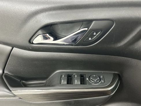 Used 2017 GMC Acadia SLT AWD/4WD image 11