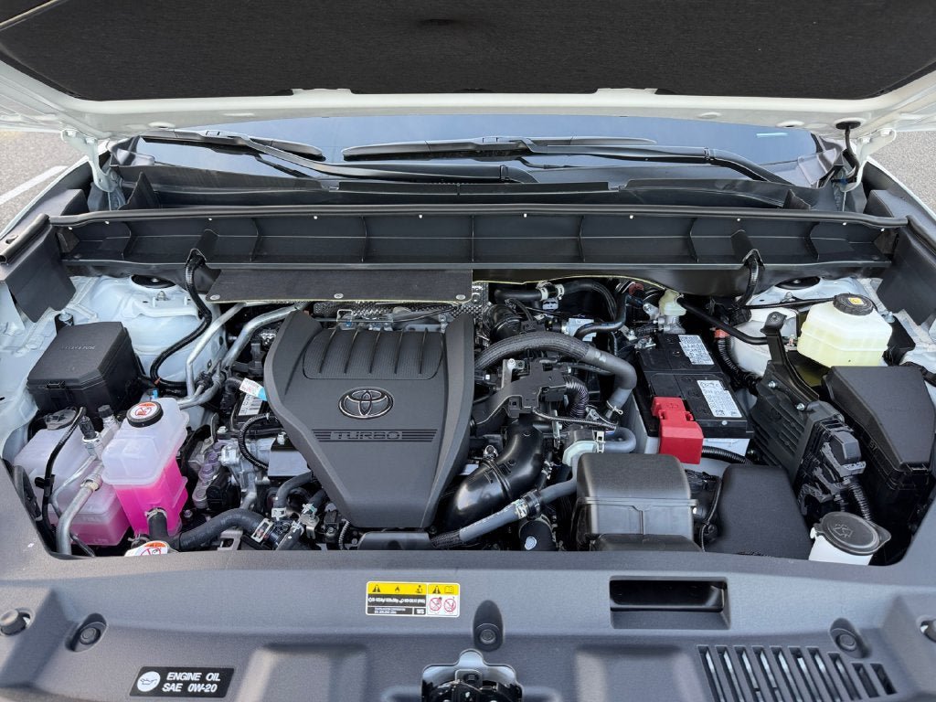 New 2026 Toyota Highlander Platinum AWD/4WD image 29