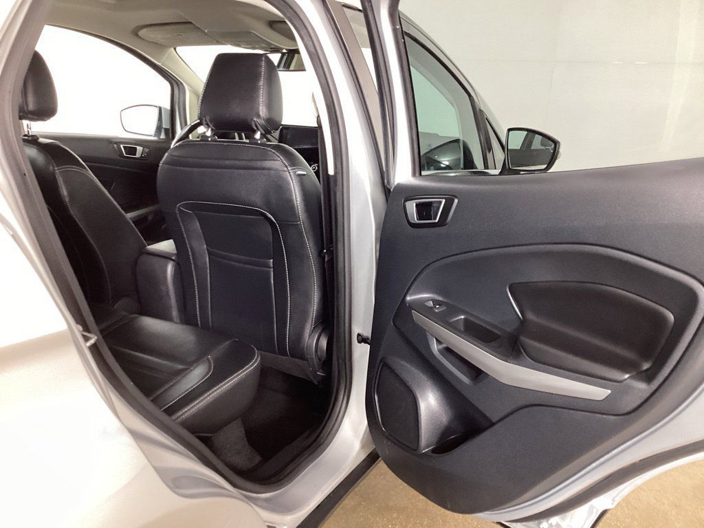 Used 2021 Ford EcoSport Titanium FWD image 26