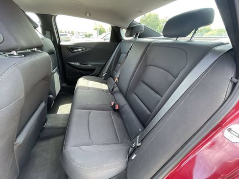 Used 2019 Chevrolet Malibu RS FWD image 38