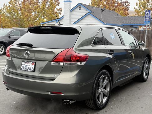 Used 2013 Toyota Venza LE image 6