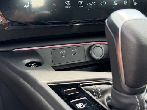 New 2026 Nissan Sentra SV w/ SV Convenience Package FWD image 27