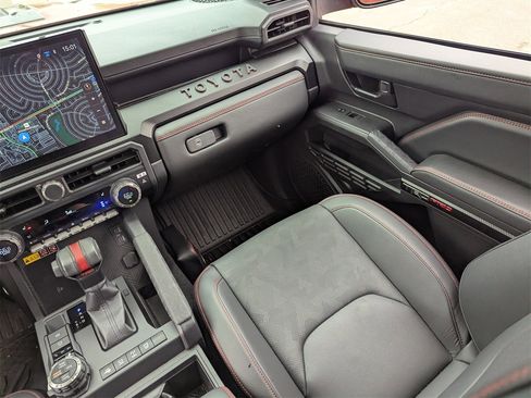 Used 2024 Toyota Tacoma TRD Pro image 21