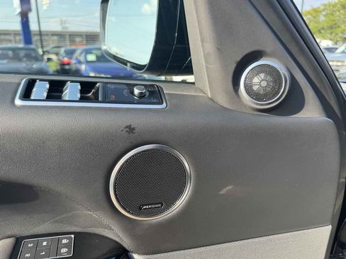 Used 2022 Land Rover Range Rover Sport HSE Silver Edition image 27