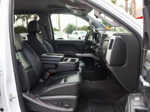 Used 2017 Chevrolet Silverado 2500 LTZ w/ Duramax Plus Package AWD/4WD image 37