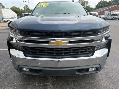 Used 2021 Chevrolet Silverado 1500 LT w/ Safety Package II AWD/4WD image 8