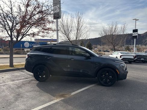 Used 2025 Kia Sportage X-Line image 3