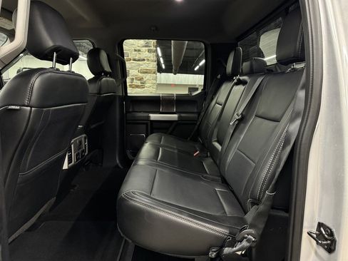 Used 2019 Ford F350 Lariat image 26