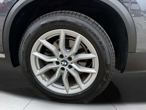 Used 2021 BMW X5 xDrive40i w/ Premium Package image 79